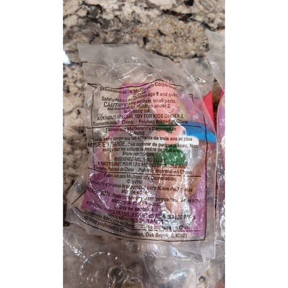 Lot Of 8 McDonald's Happy Meal Toys Yo, Yogi, Doug, Animal Kingdom 1991 To 2019 - Picture 11 of 16